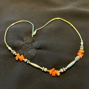 VTG Shiny Silver Beaded Choker with Barrel clasp. Unbranded.